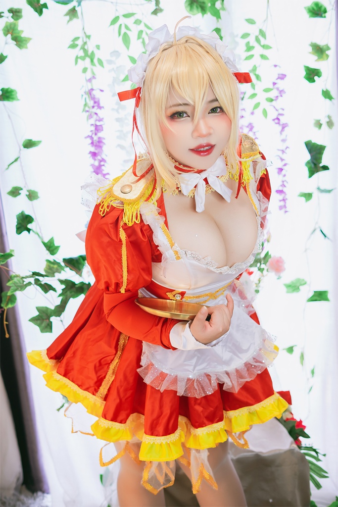 Yurihime – Nero Maid